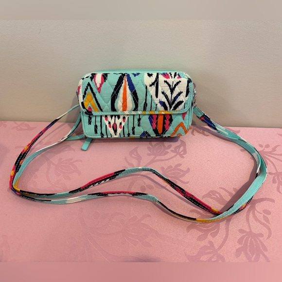 Vera Bradley all in one crossbody wallet, Pueblo Aztec - Picture 1 of 6